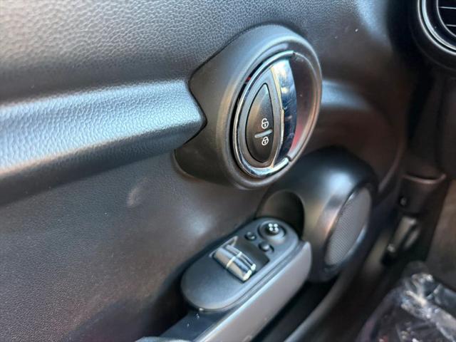 2015 MINI Hardtop Cooper