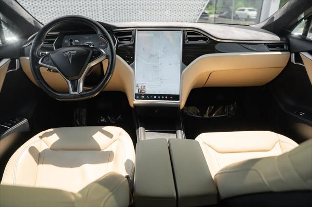 2015 Tesla Model S 85D