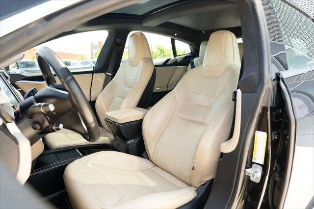 2015 Tesla Model S 85D