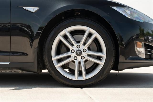 2015 Tesla Model S 85D