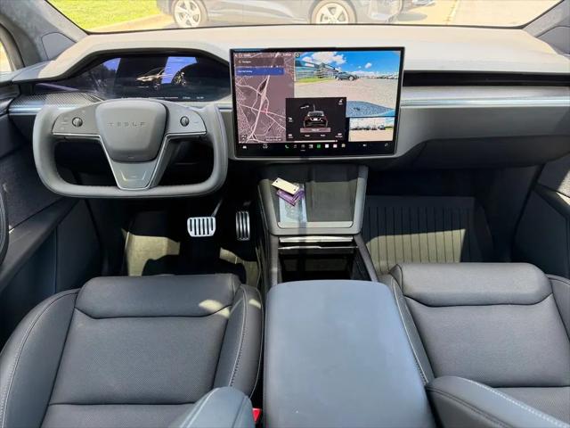 2026 Tesla Model X Plaid