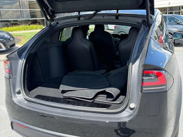 2026 Tesla Model X Plaid