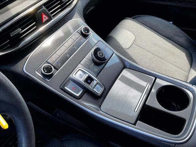 2021 Hyundai Santa Fe SE