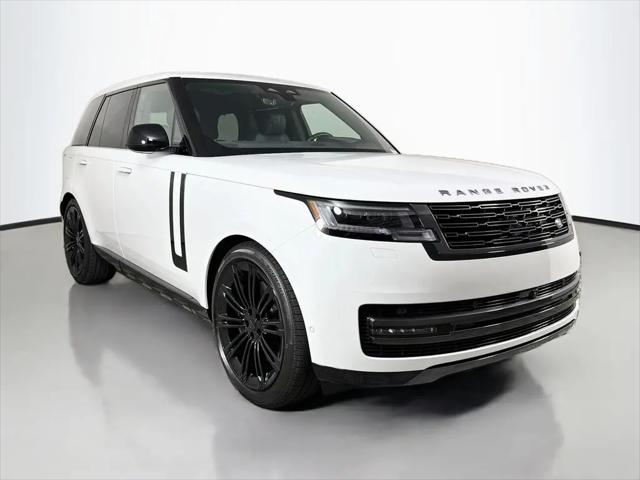 2026 Land Rover Range Rover P530 SE