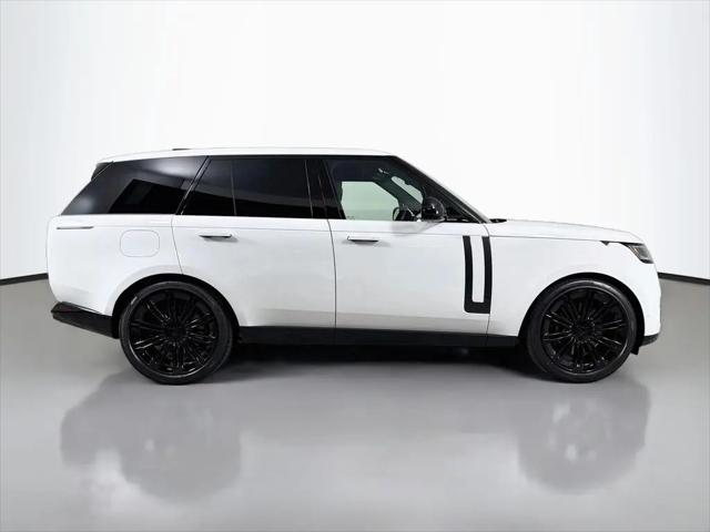 2026 Land Rover Range Rover P530 SE