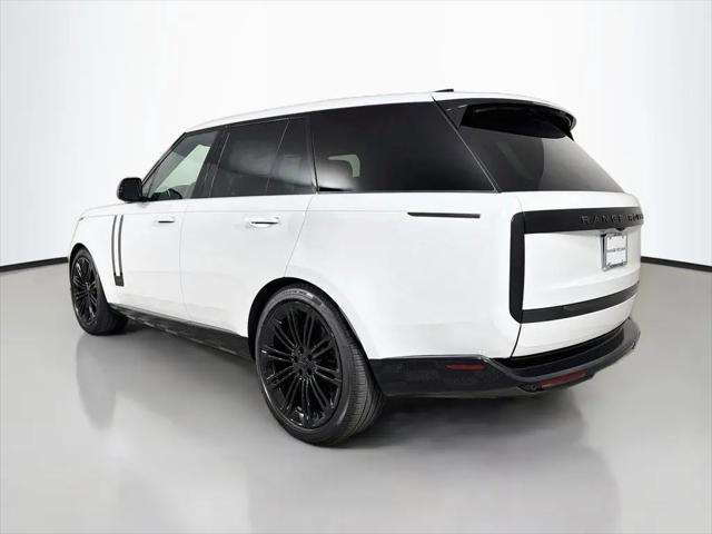 2026 Land Rover Range Rover P530 SE