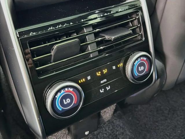2026 Land Rover Range Rover P530 SE