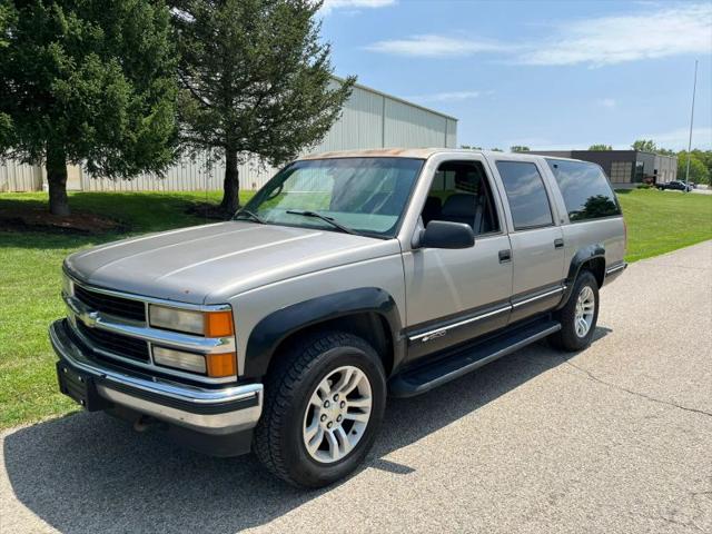 1999 Chevrolet Suburban LT for sale near Hamilton, OH