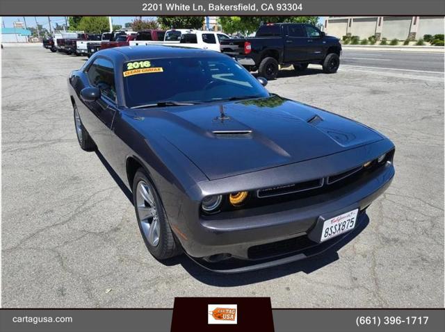 2016 Dodge Challenger SXT