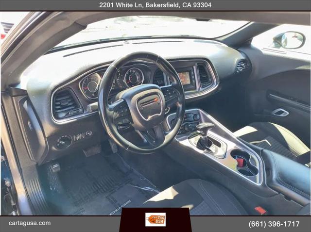 2016 Dodge Challenger SXT