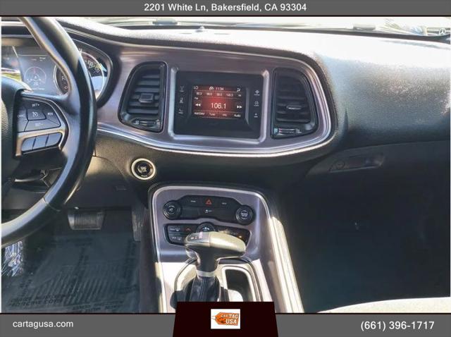 2016 Dodge Challenger SXT