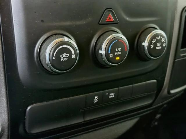 2017 Ram 1500 Express Quad Cab 4x4 64 Box