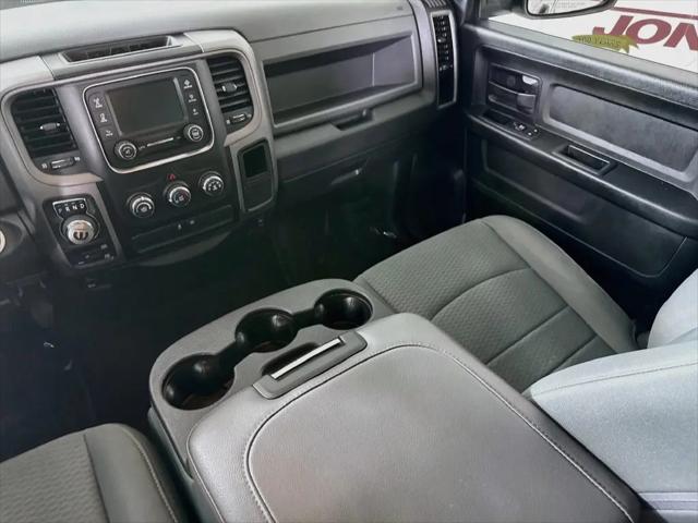 2017 Ram 1500 Express Quad Cab 4x4 64 Box