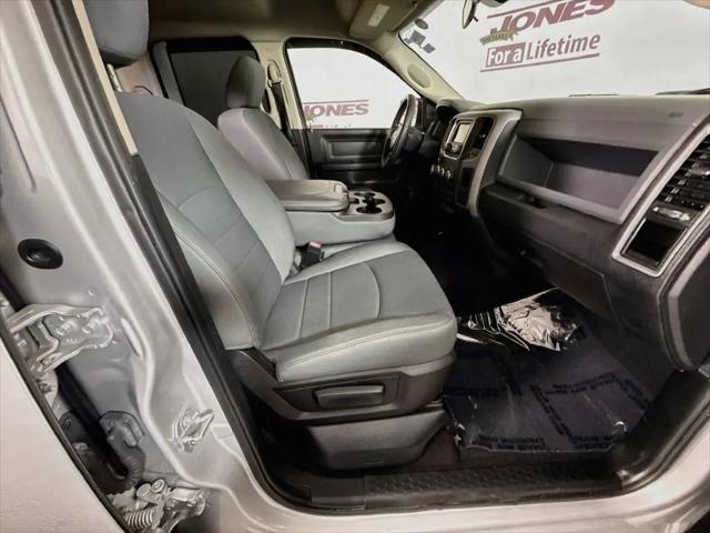 2017 Ram 1500 Express Quad Cab 4x4 64 Box