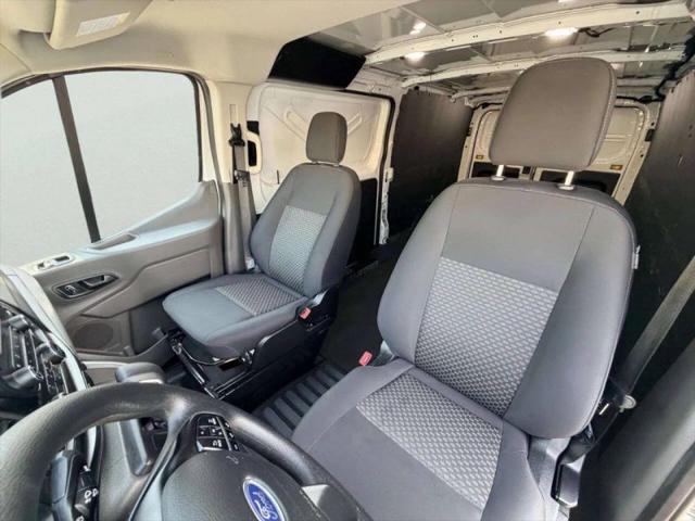 2024 Ford Transit Cargo Van w/RWB