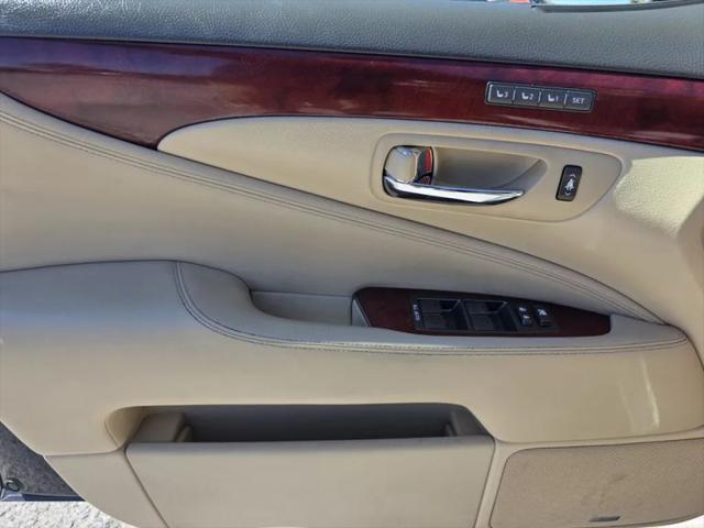 2007 Lexus LS 460 460