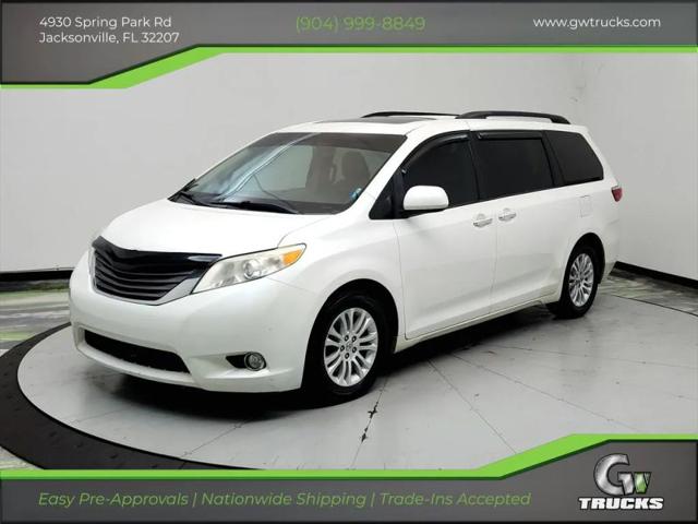 2015 Toyota Sienna XLE 8 Passenger for sale in Jacksonville, FL