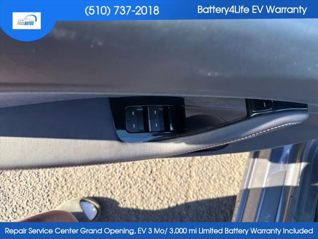 2021 Tesla Model 3 Standard Range Plus Rear-Wheel Drive