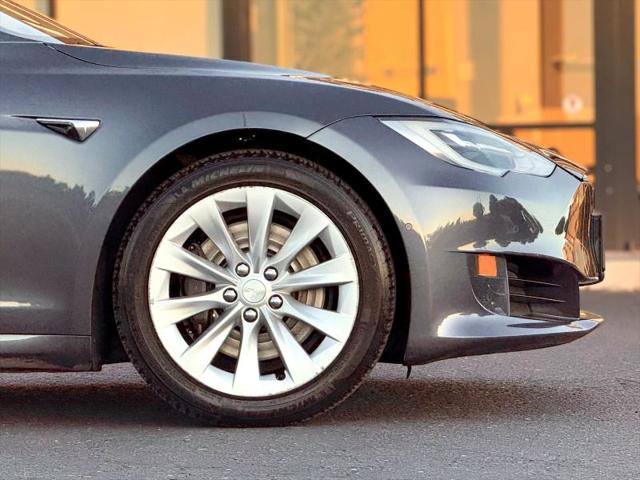 2017 Tesla Model S 75