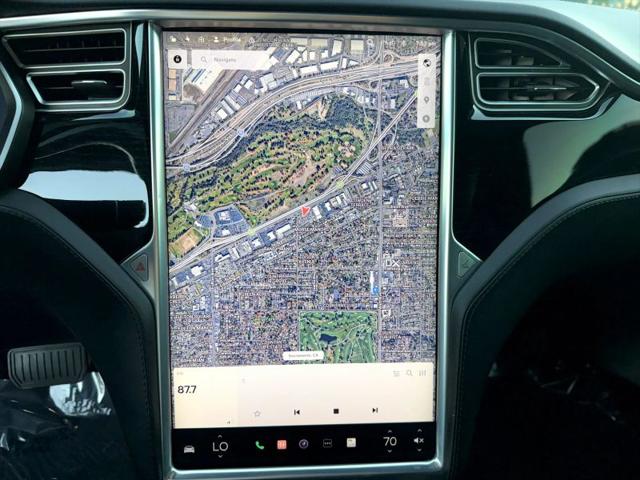 2017 Tesla Model S 75