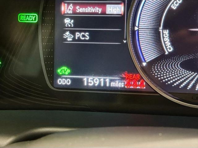 2025 Lexus ES 300h 300h