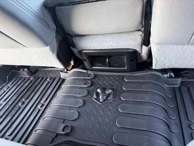 2018 Ram 1500 Big Horn Crew Cab 4x4 5'7" Box