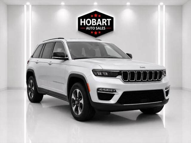 2024 Jeep Grand Cherokee Base for sale in Hobart, IN