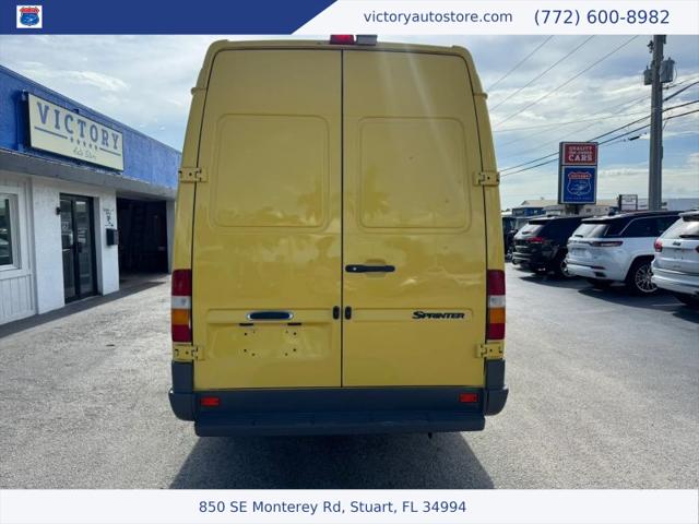 2005 Dodge Sprinter SHC