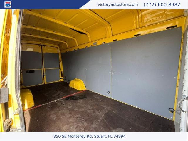 2005 Dodge Sprinter SHC