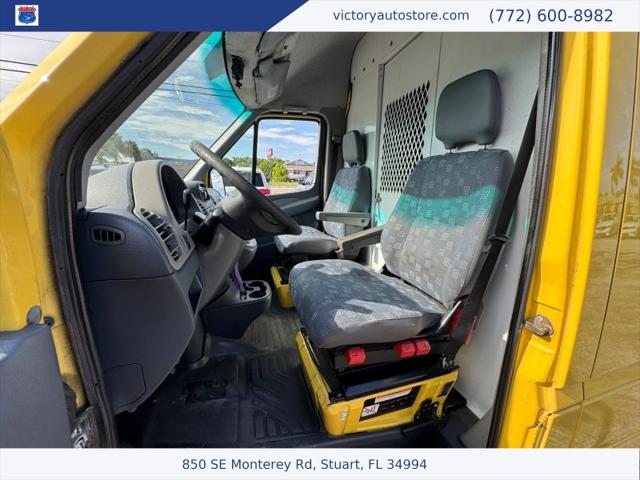 2005 Dodge Sprinter SHC