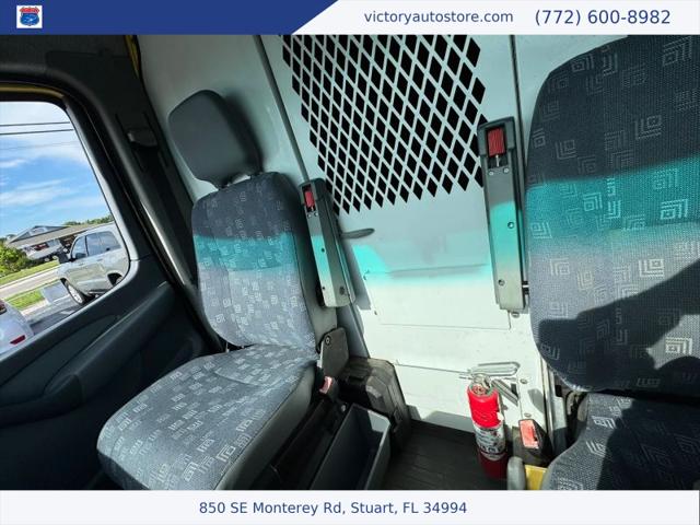 2005 Dodge Sprinter SHC
