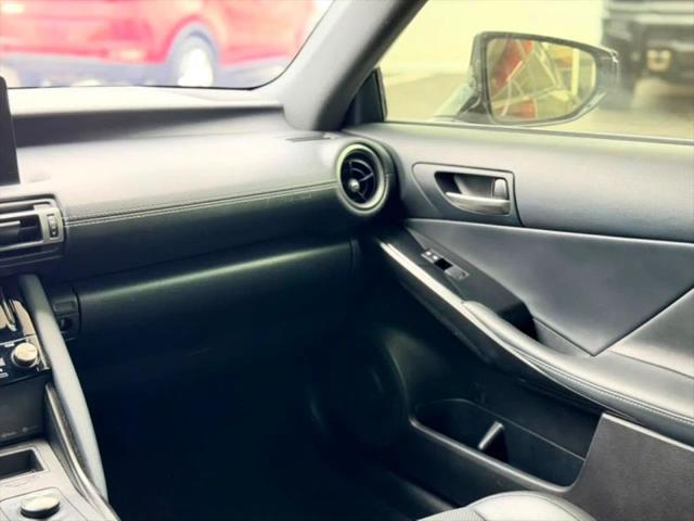 2021 Lexus IS 300 300
