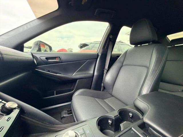 2021 Lexus IS 300 300