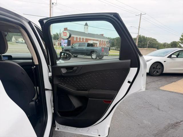 2020 Ford Escape S