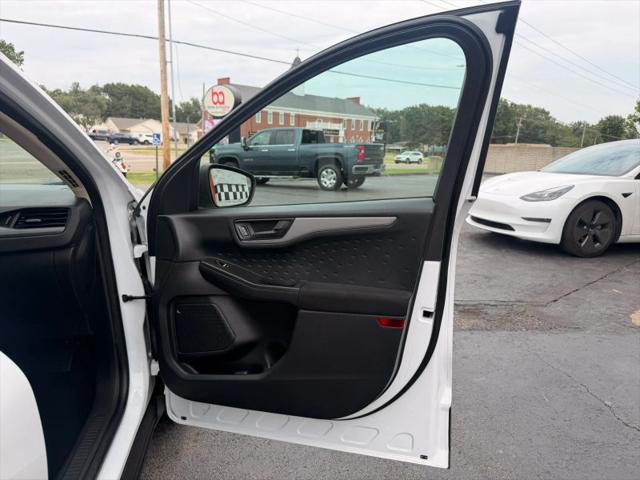 2020 Ford Escape S