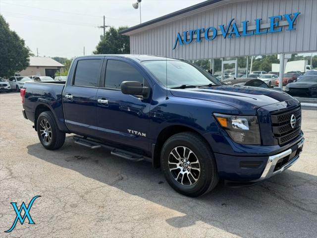 2021 Nissan Titan Crew Cab SV 4x4 for sale in Omaha, NE