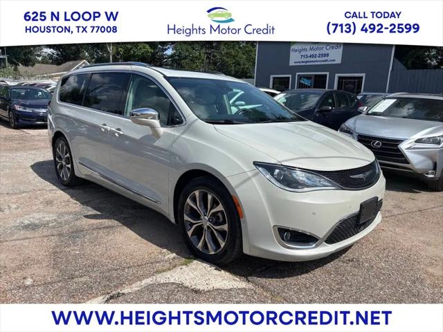 2017 Chrysler Pacifica Limited for sale in Houston, TX