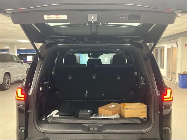2026 Lexus LX Luxury