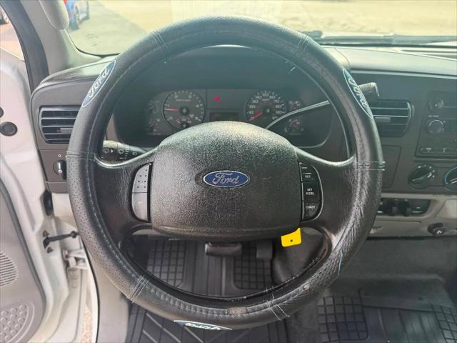2005 Ford F-550 XL
