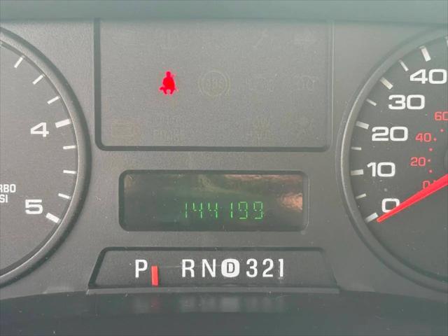 2005 Ford F-550 XL