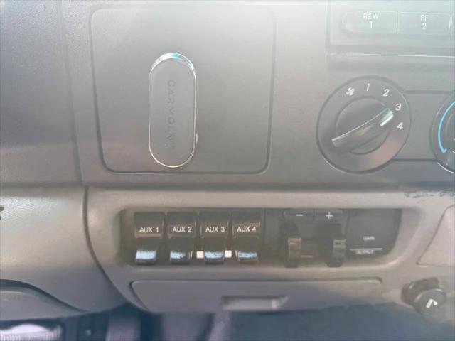 2005 Ford F-550 XL