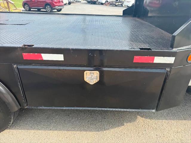 2005 Ford F-550 XL