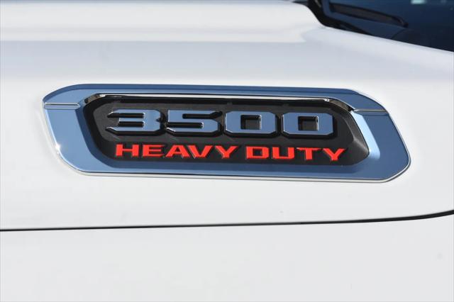 2026 Ram 3500 Tradesman Crew Cab 4x4 8 Box