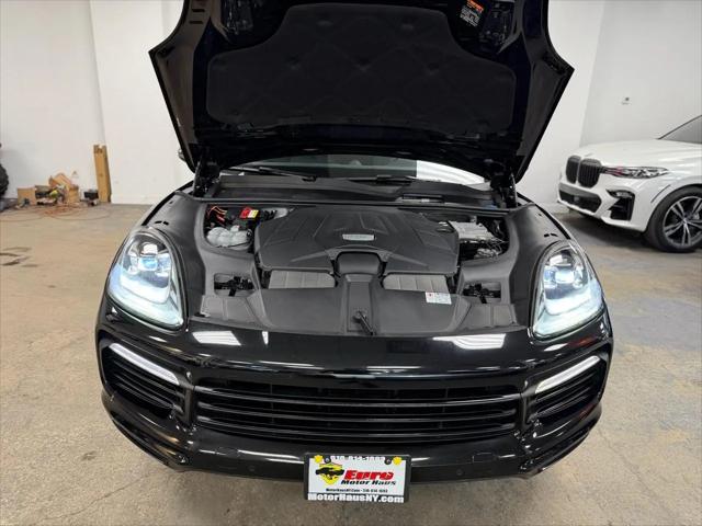 2021 Porsche Cayenne S