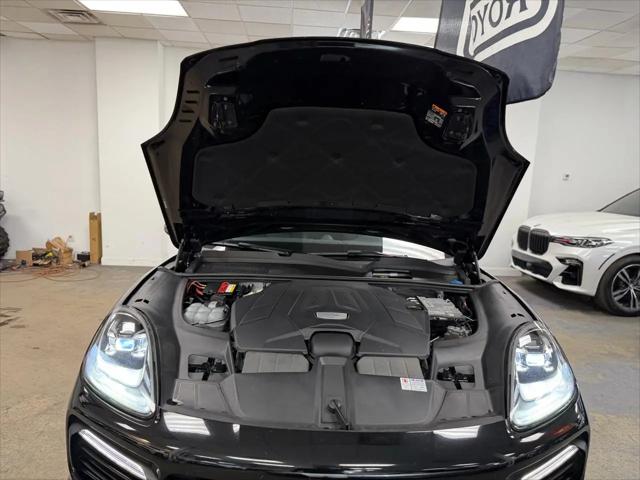 2021 Porsche Cayenne S