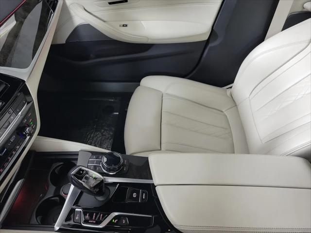 2023 BMW M5 i xDrive