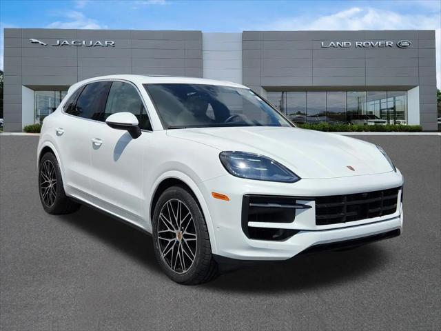2025 Porsche Cayenne Cayenne