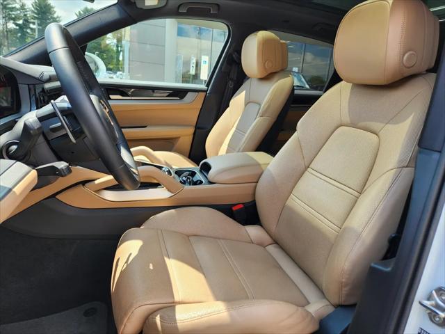2025 Porsche Cayenne Cayenne