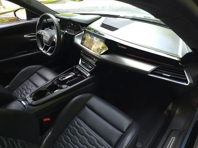 2022 Audi RS e-tron GT quattro