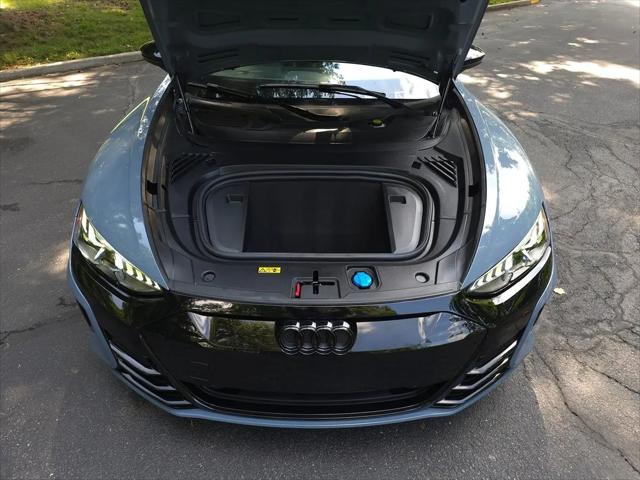 2022 Audi RS e-tron GT quattro